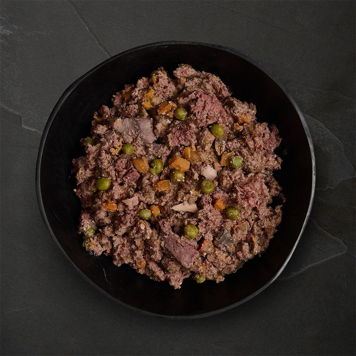Canagan Lamb Casserole Wet Food, Hrana Umeda Ultra Premium pentru Caini cu Miel, Cartof Dulce si Legume, 400g