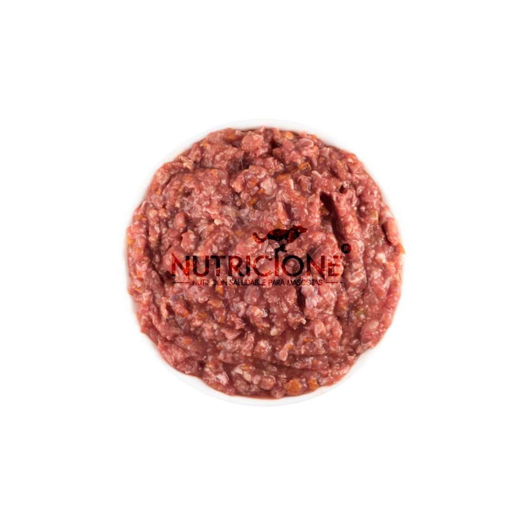 BARF pentru pisici din carne de pui – amestec crud monoproteic